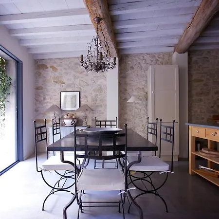 Villa Spacieuse Avec Piscine A