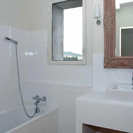 Spacieuse Avec Piscine A Villa *