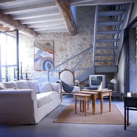 Spacieuse Avec Piscine A Pouzols-Minervois