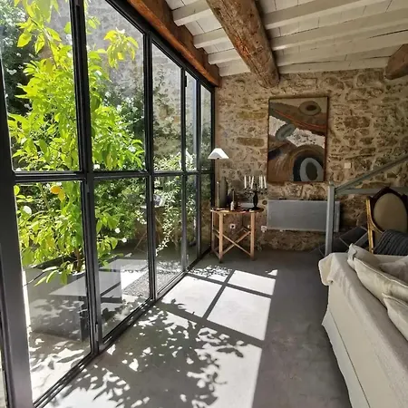 Spacieuse Avec Piscine A Pouzols-Minervois