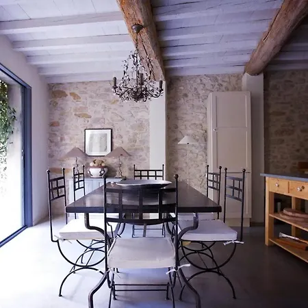 Spacieuse Avec Piscine A Villa *