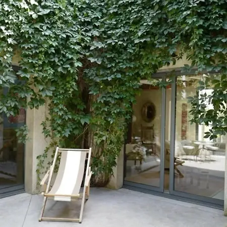 Villa Spacieuse Avec Piscine A